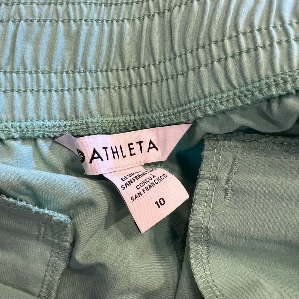 NWOT ATHLETA Brooklyn Jogger Women’s 10 Soft Mint Green 530631-06